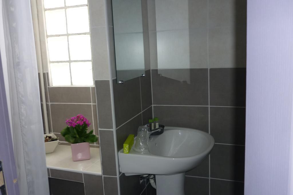 L'Hospitalet Saint Charles Otel Montpellier Oda fotoğraf